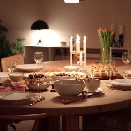 Sentralt Pa Byhaugen, Naer Ons Villa Stavanger